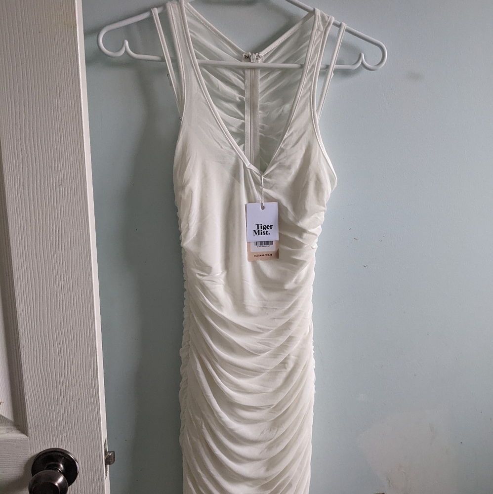Tiger mist scrunched white bodycon dress